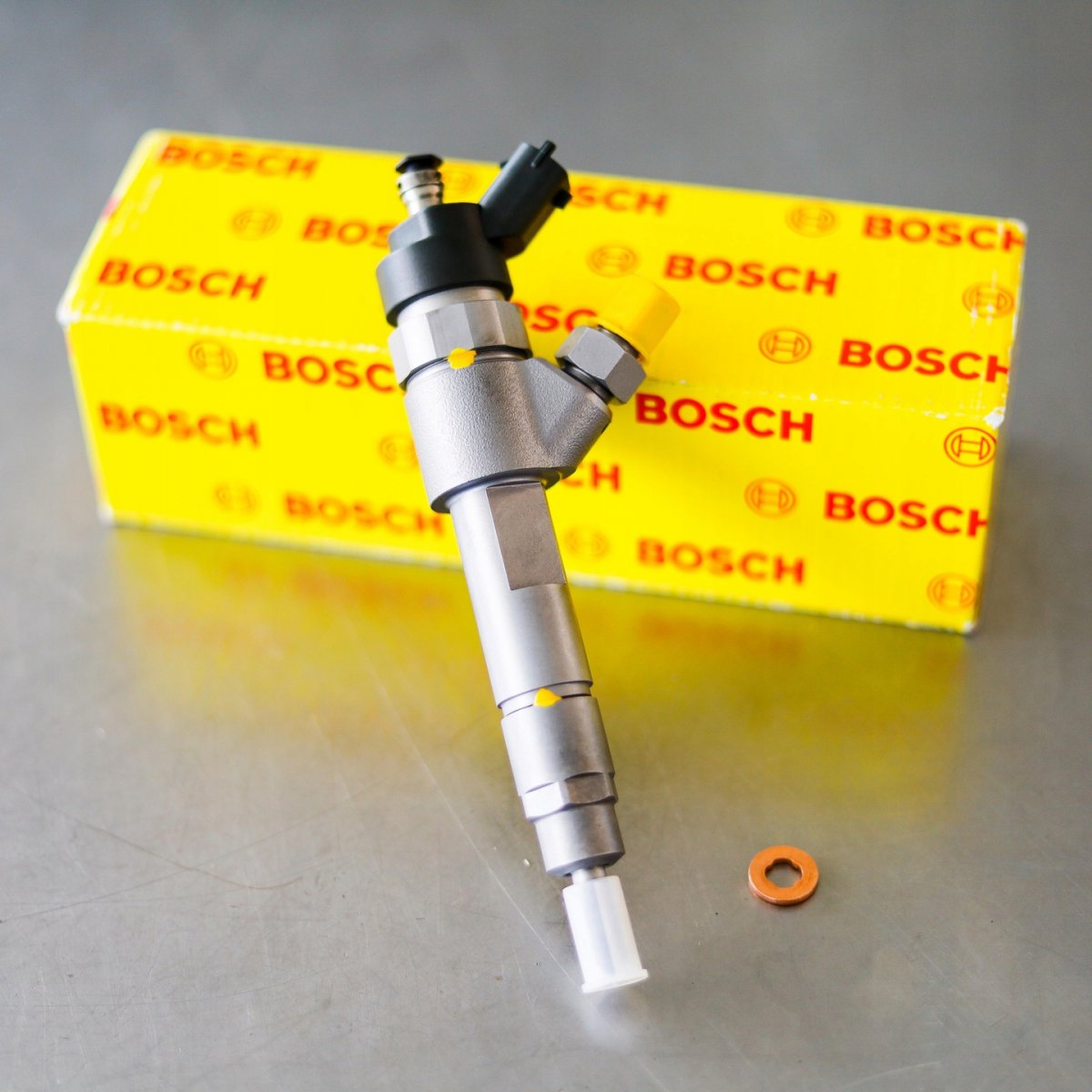 Wtryskiwacz Bosch po regeneracji przygotowany do wysłania do mechanika z gwarancją w dobrej cenie